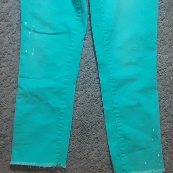 Jeans - Picture 2 of 4